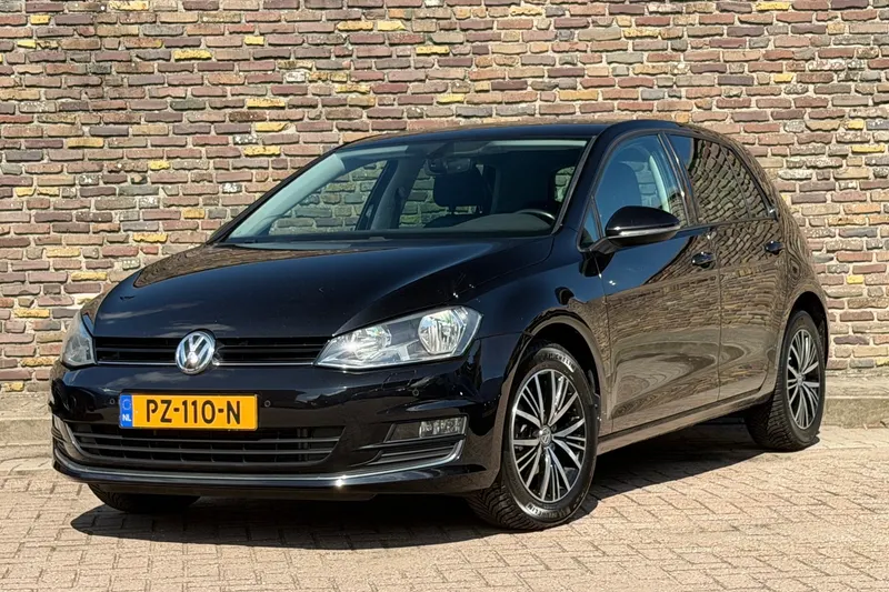 Volkswagen Golf (2017)