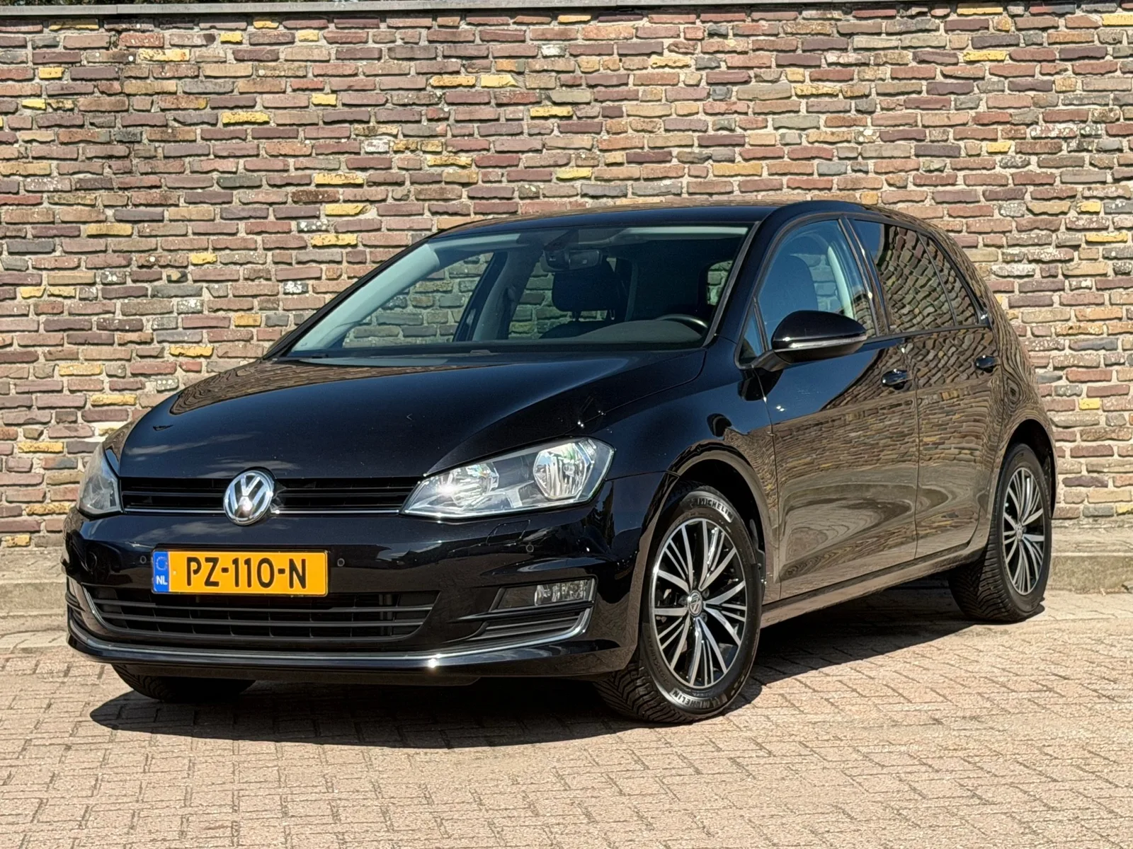 Volkswagen Golf (2017) — foto 1
