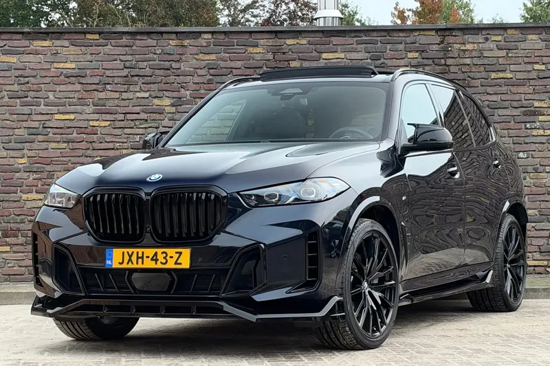BMW X5 (2024)