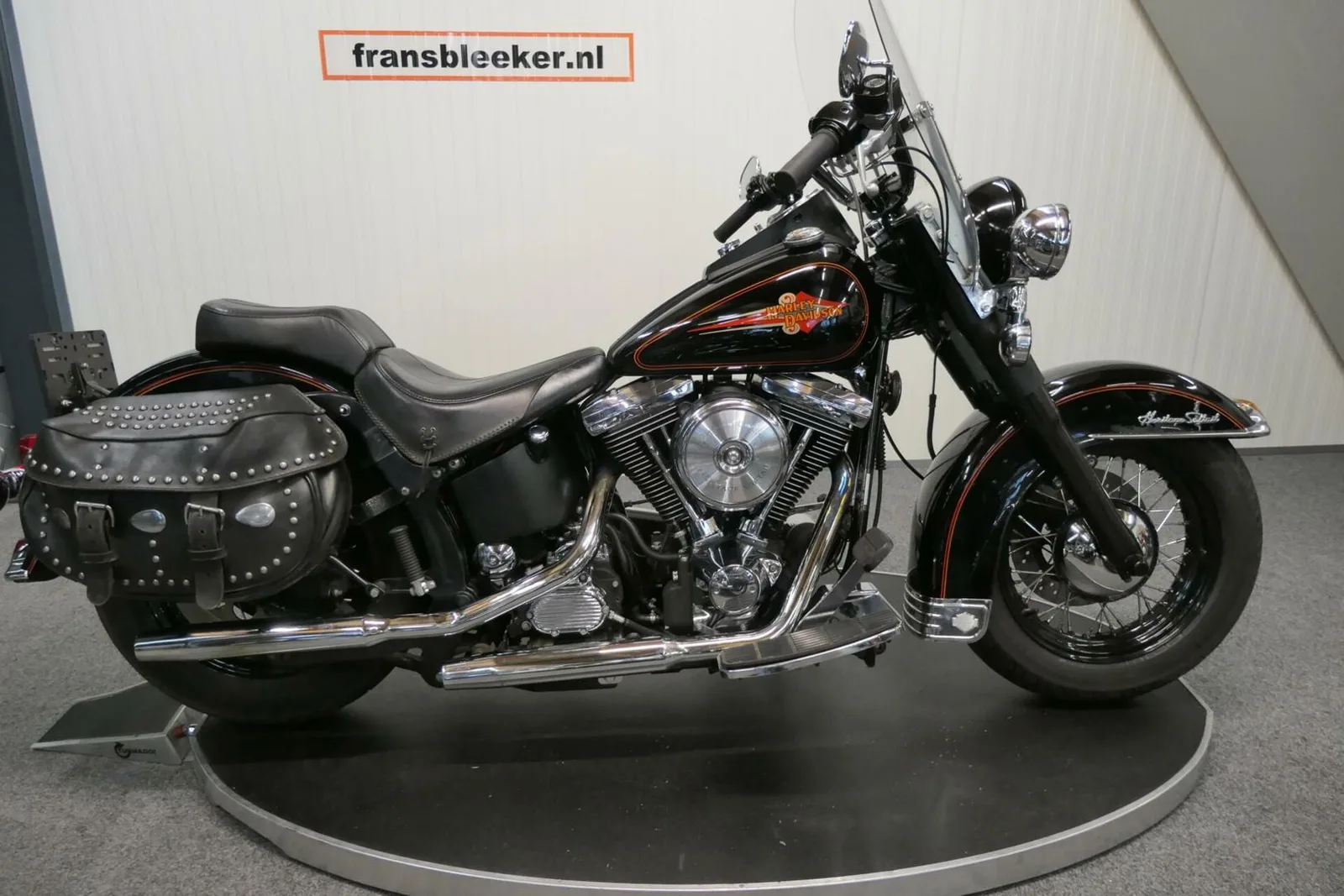 Harley-Davidson Heritage Softtail Classic (1996) — foto 1