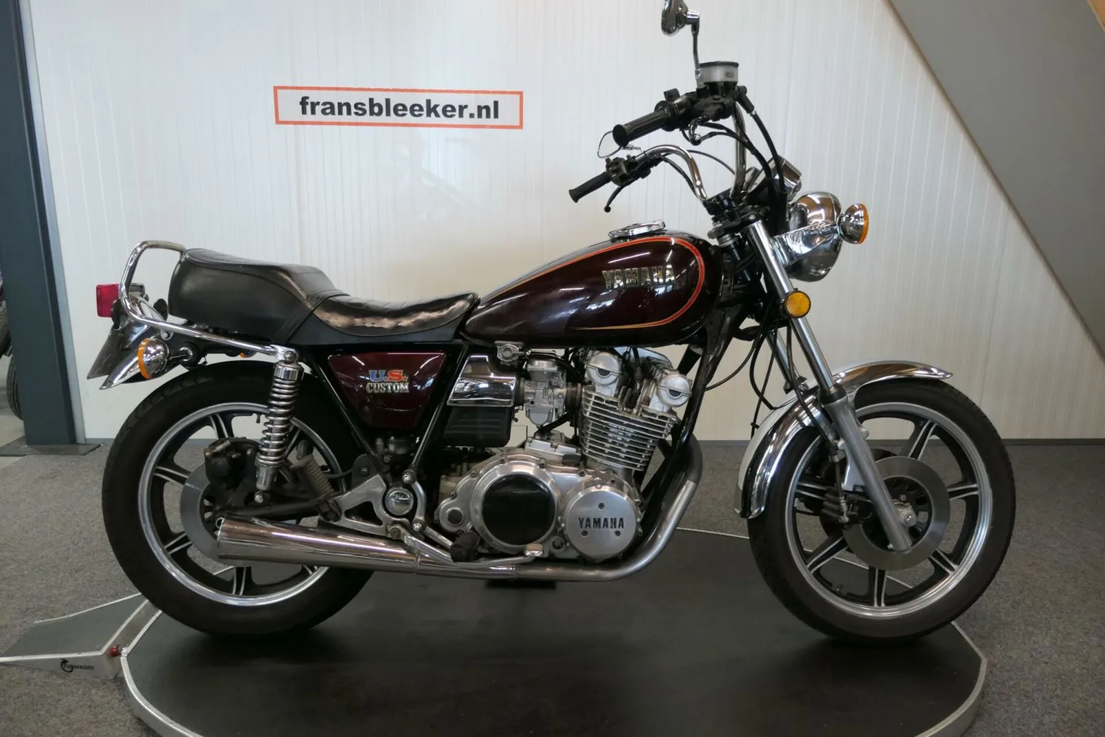 Yamaha XS 750 (1981) — foto 1