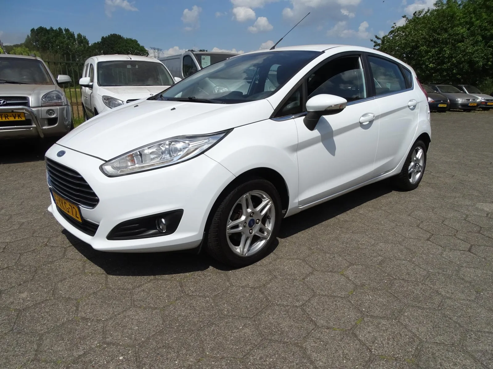 Ford Fiesta (2014) — foto 1