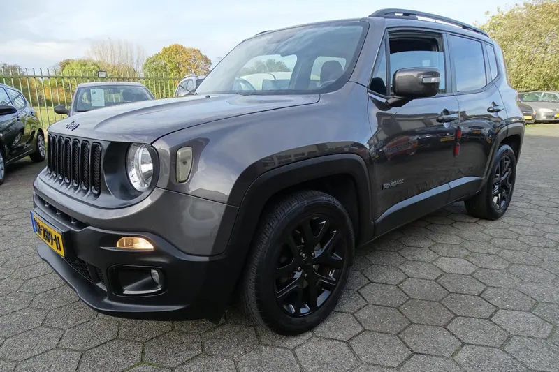 Jeep Renegade (2016)