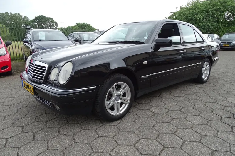 Mercedes-Benz E-Klasse (1998)