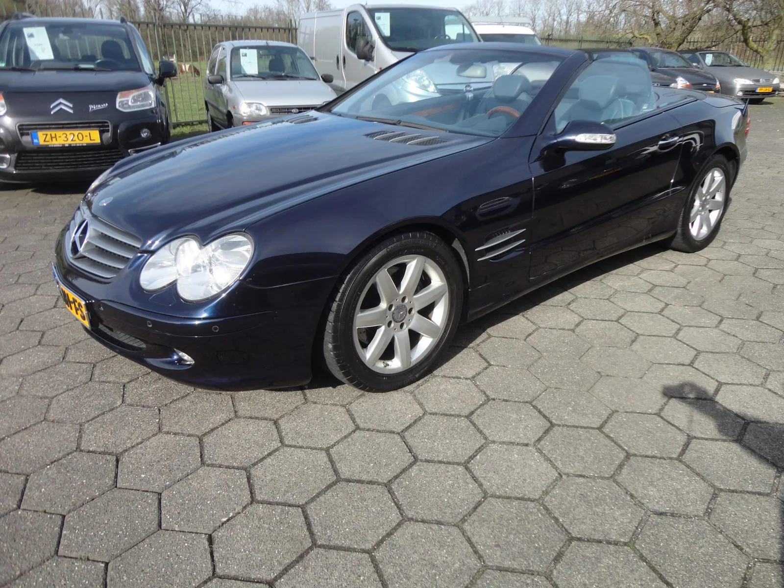 Mercedes-Benz SL-Klasse (2002) — foto 1