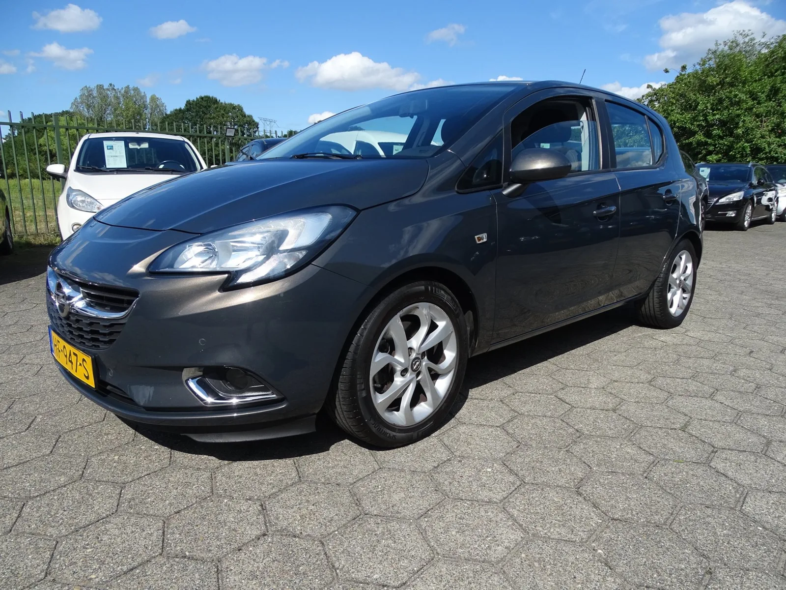 Opel Corsa (2015) — foto 1