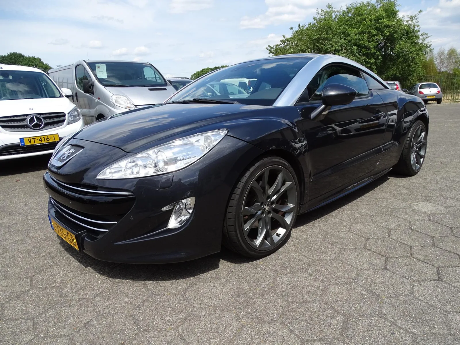 Peugeot RCZ (2011) — foto 1