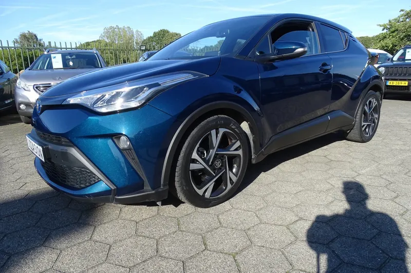 Toyota C-HR (2023)