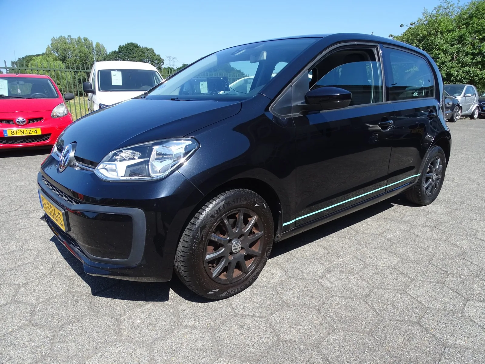 Volkswagen Up! (2019) — foto 1