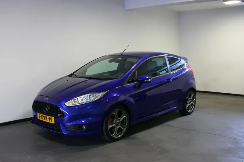 Ford Fiesta (2013)