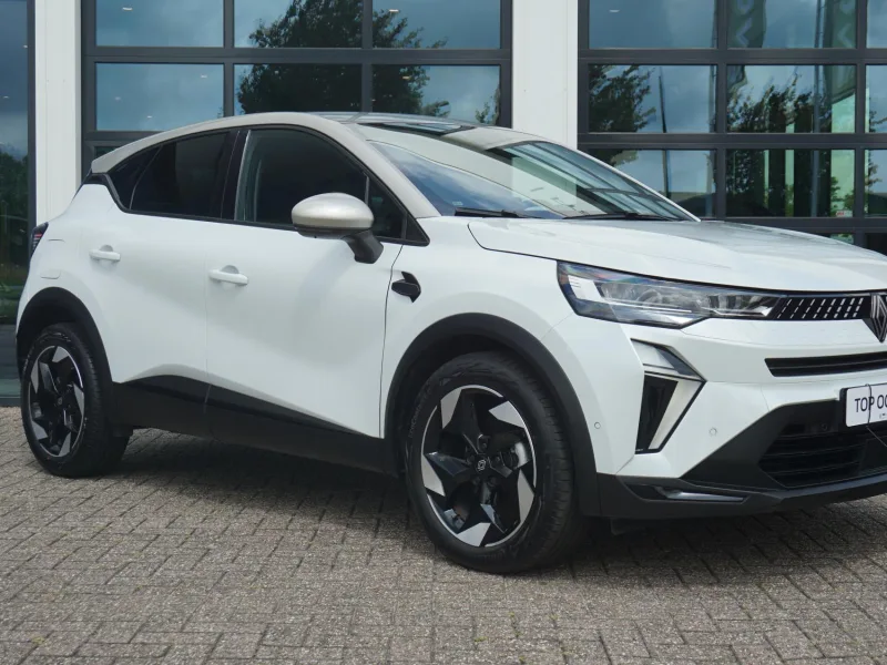 Renault Captur (2024) — foto 1