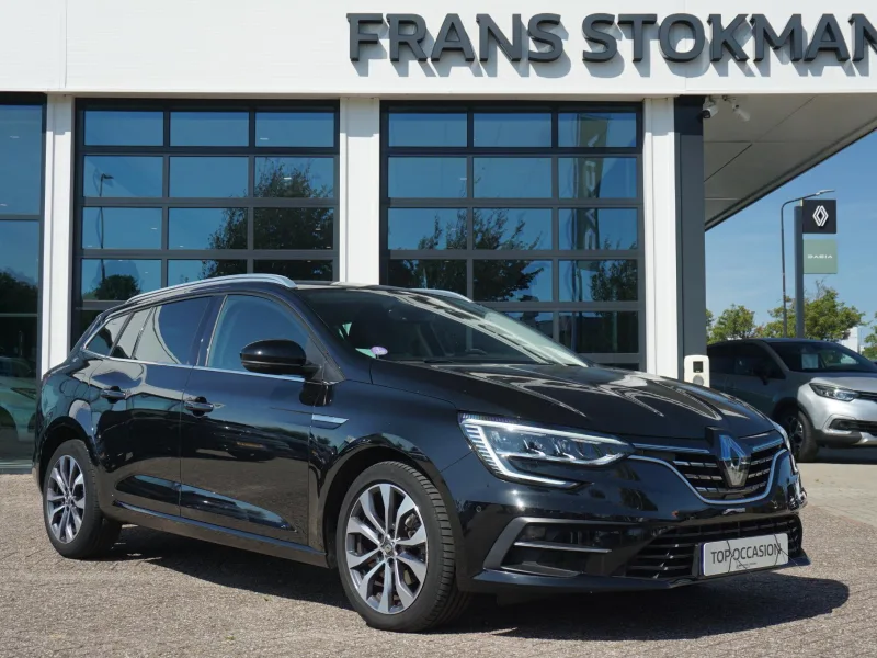 Renault Mégane (2022) — foto 1