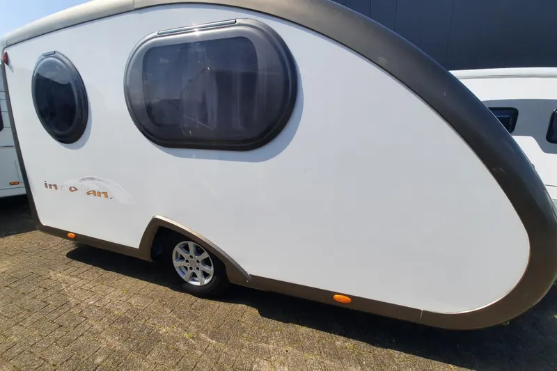 LMC Innovan (2008)
