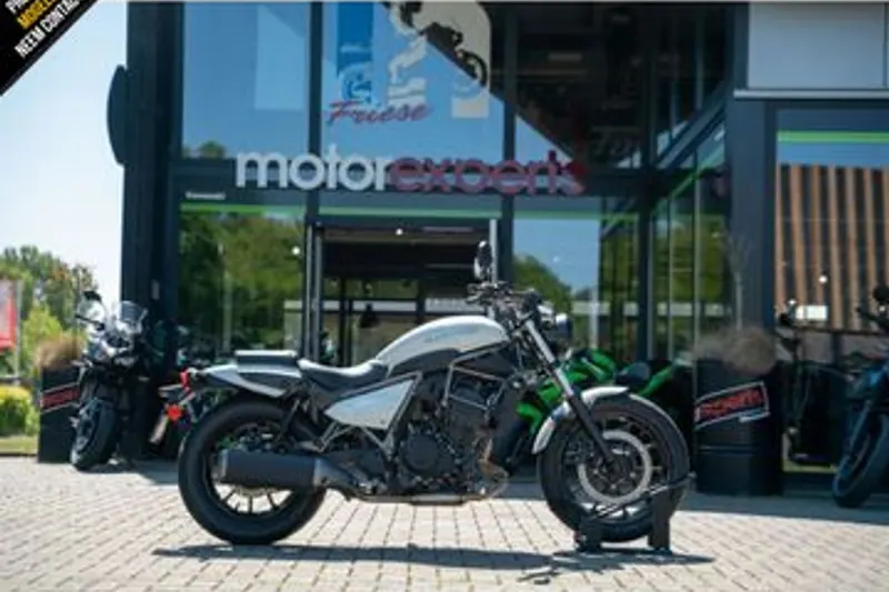 Kawasaki Eliminator 500 (2025)
