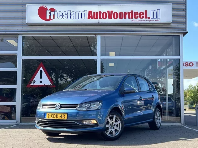 Volkswagen Polo (2014) — foto 1
