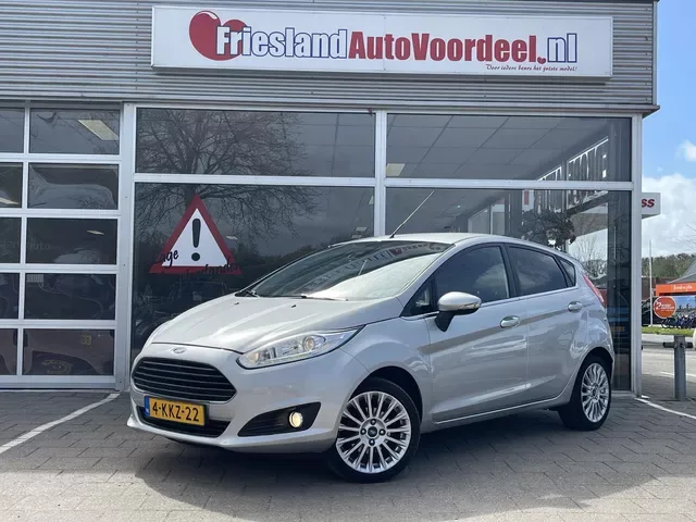 Ford Fiesta (2013) — foto 1