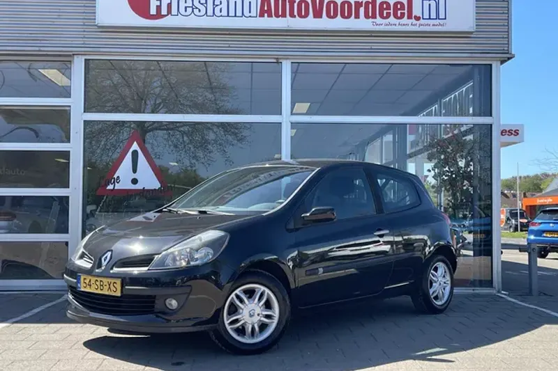 Renault Clio (2005)