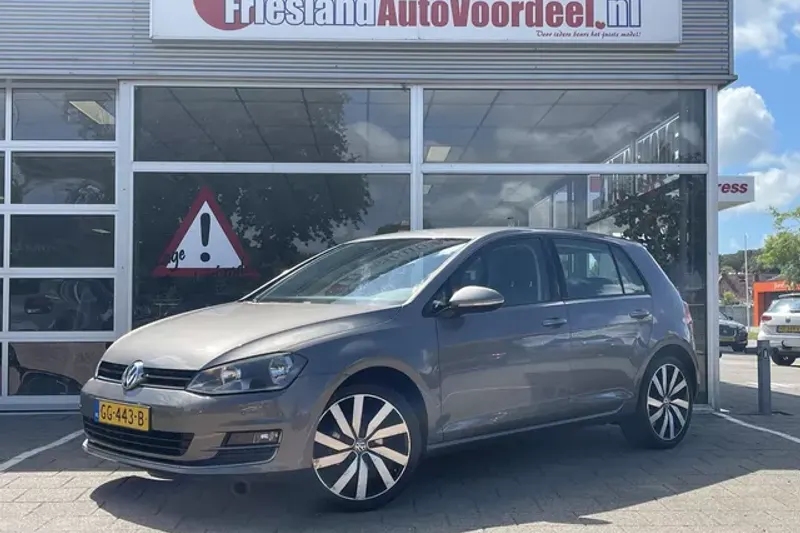 Volkswagen Golf (2015)