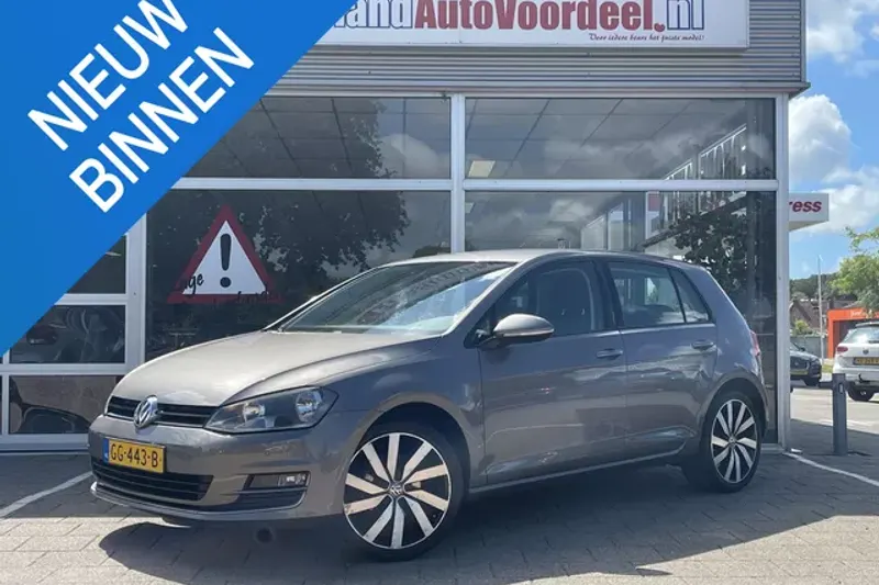 Volkswagen Golf (2015)