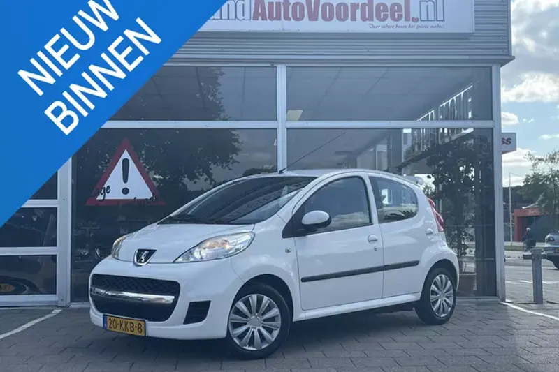 Peugeot 107 (2010)