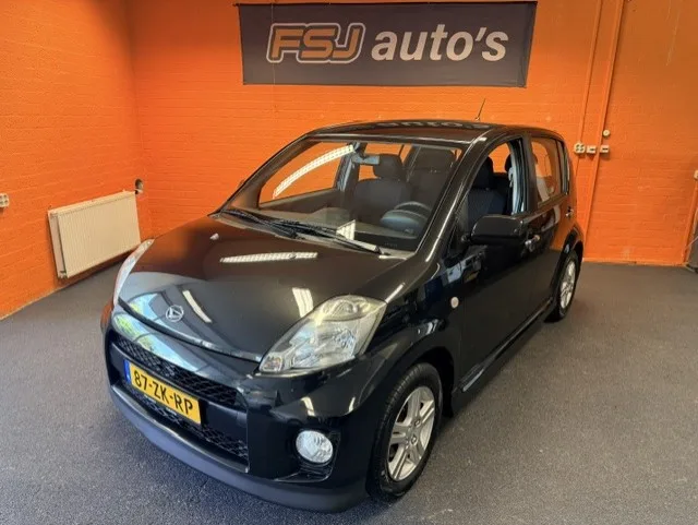 Daihatsu Sirion (2008) — foto 1