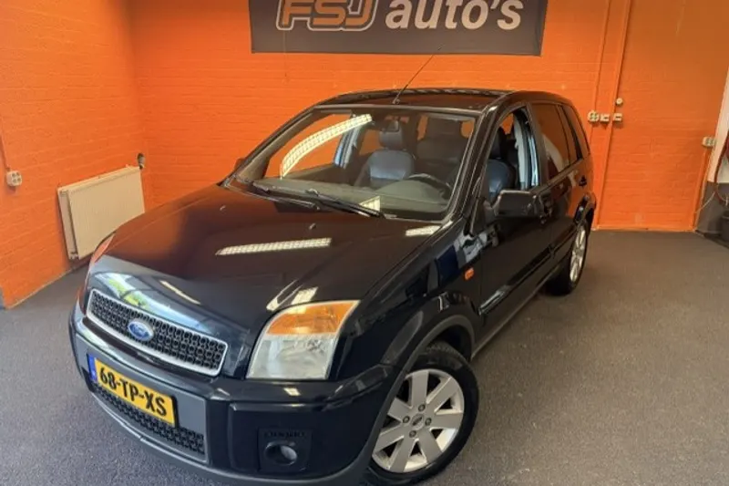 Ford Fusion (2007)