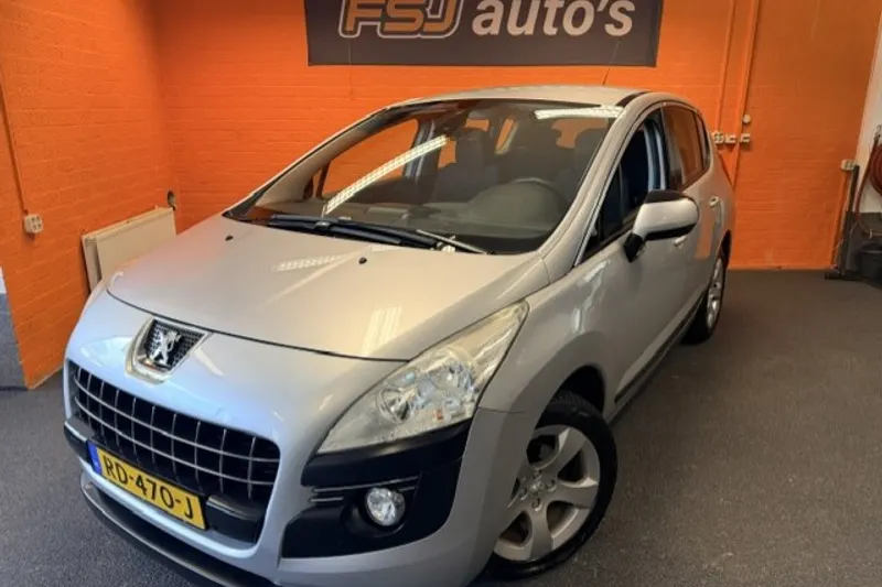 Peugeot 3008 (2013)