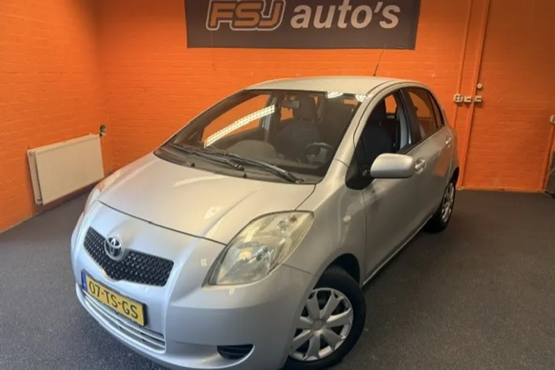 Toyota Yaris (2007)