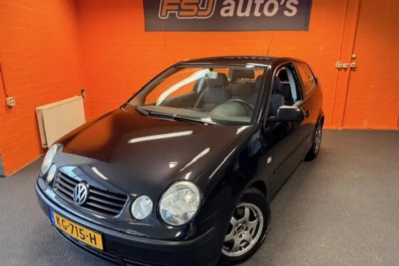 Volkswagen Polo (2002)