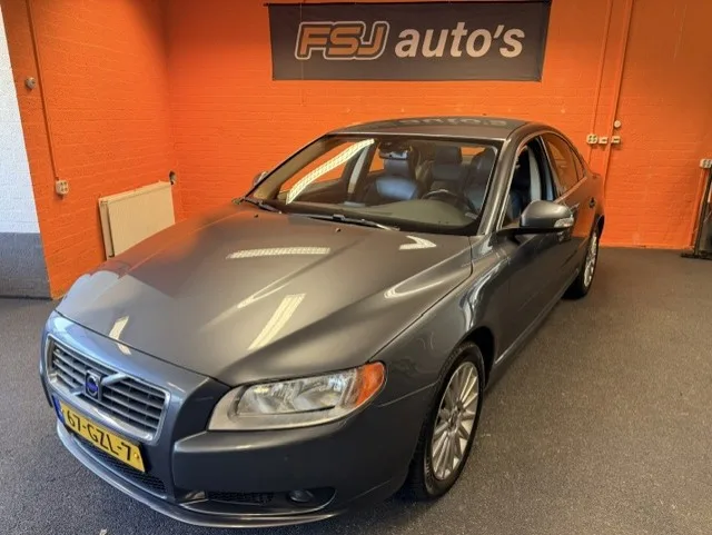 Volvo S80 (2008) — foto 1