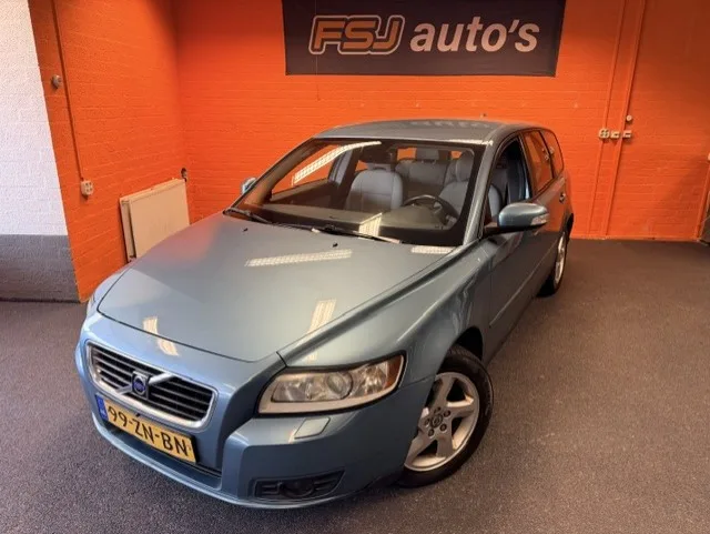 Volvo V50 (2008) — foto 1