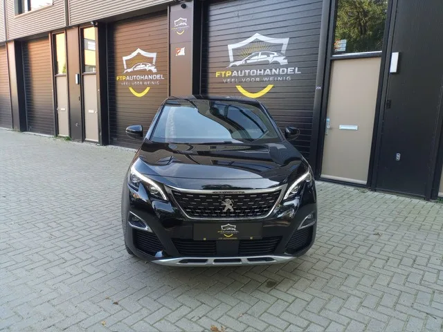 Peugeot 3008 (2019) — foto 1