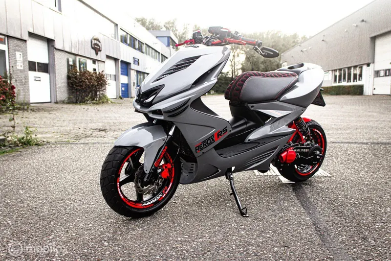 Yamaha Aerox Audi RS edition motorscooter (2007)
