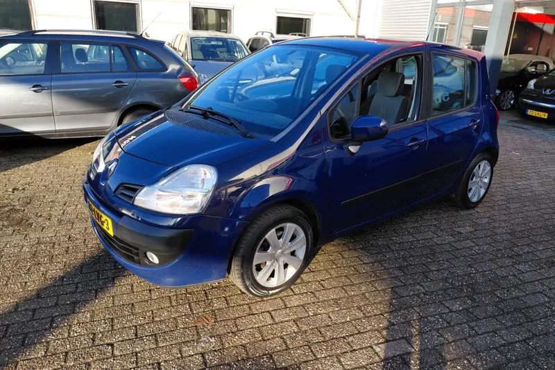 Renault Modus (2009)