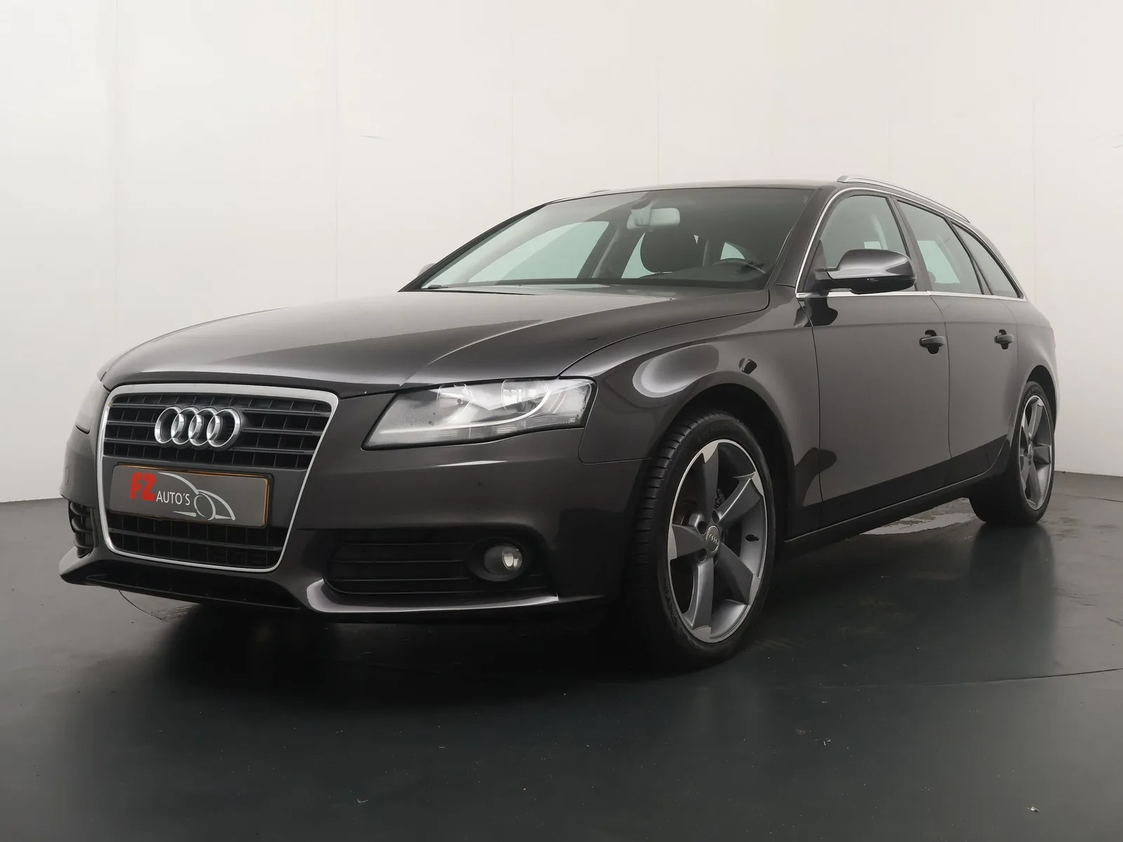 Audi A4 (2012) — foto 1