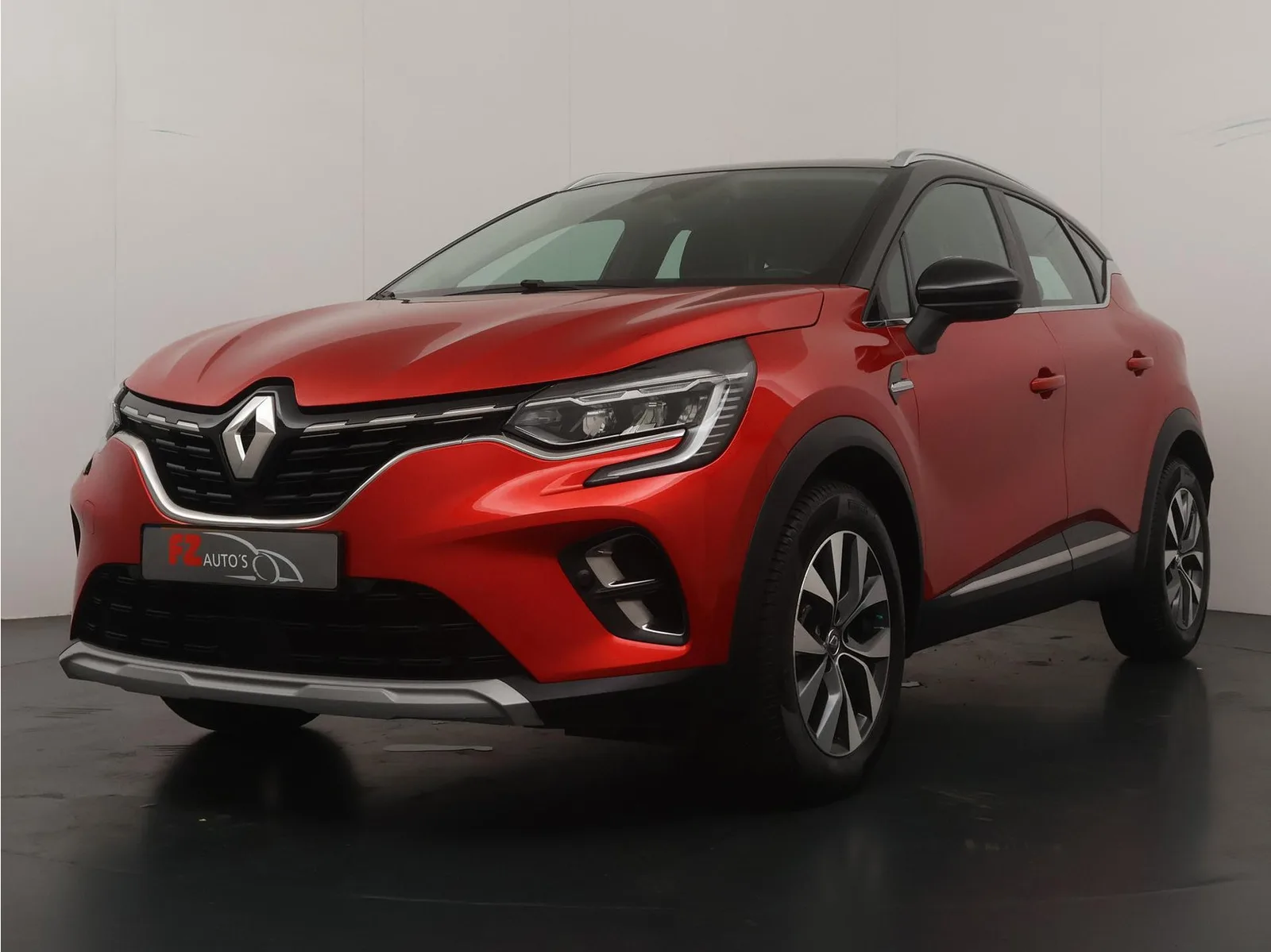 Renault Captur (2020) — foto 1