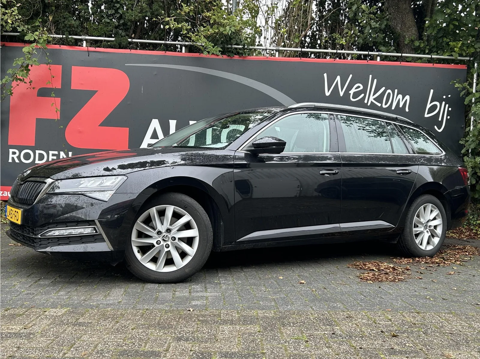 Škoda Superb (2021) — foto 1