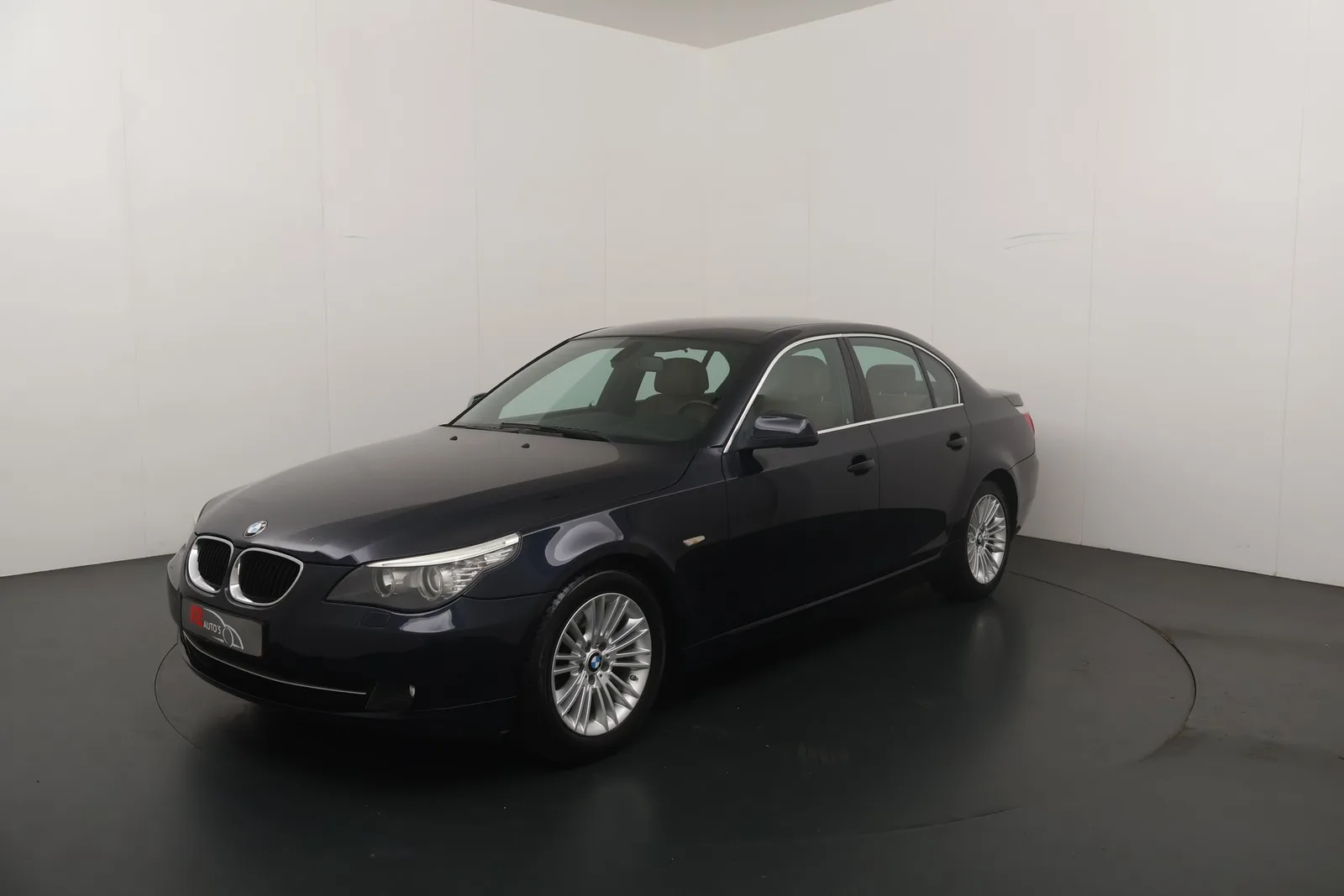 BMW 5-Serie (2010) — foto 1