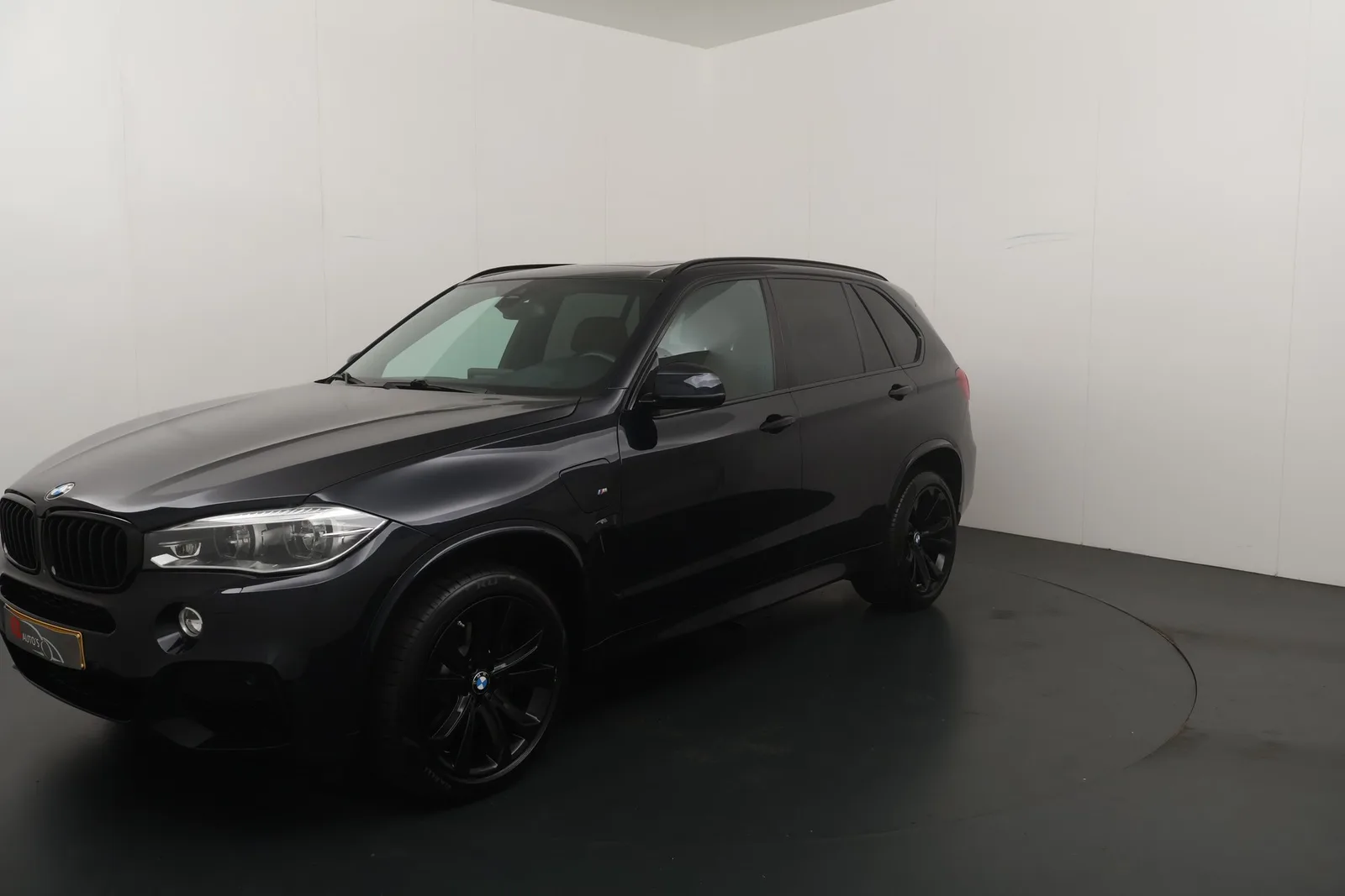 BMW X5 (2016) — foto 1