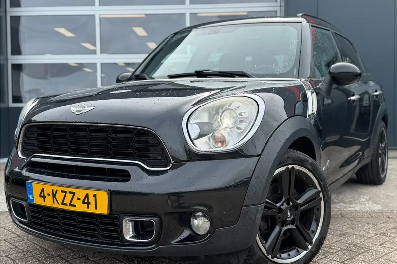 MINI Countryman (2010)