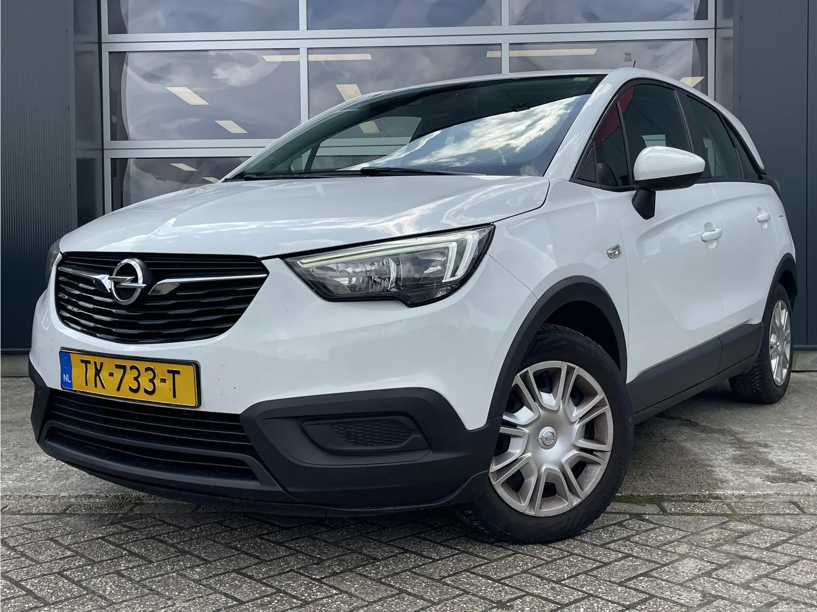 Opel Crossland X (2018) — foto 1
