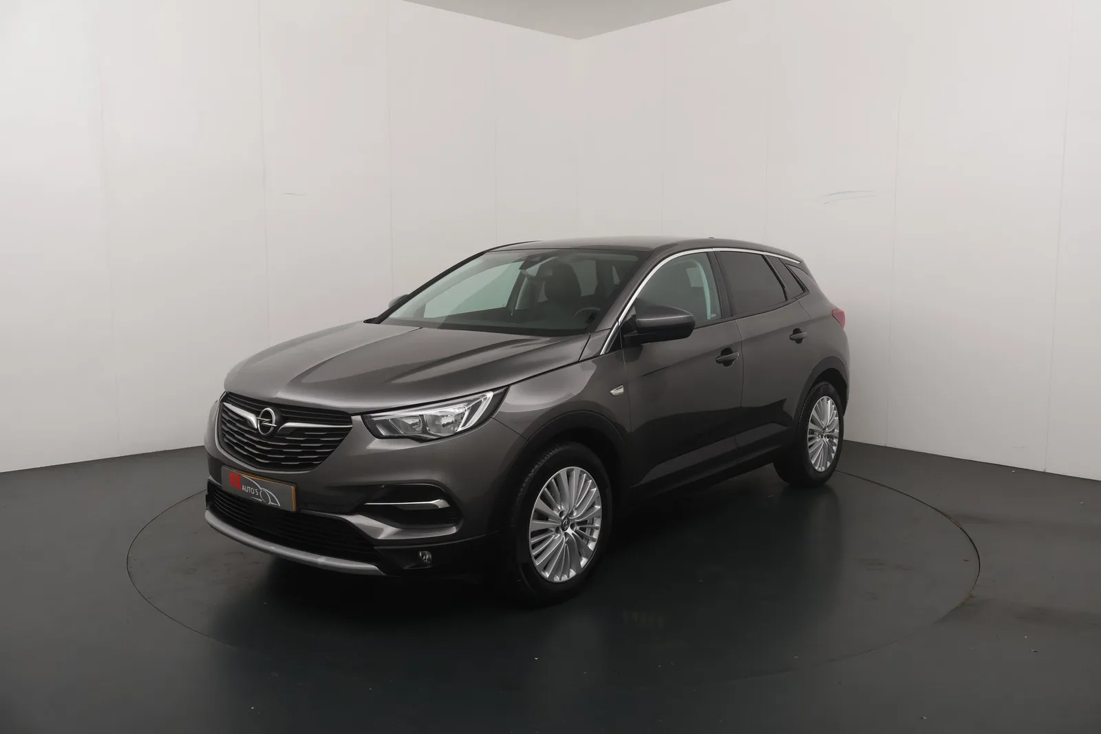 Opel Grandland X (2018) — foto 1