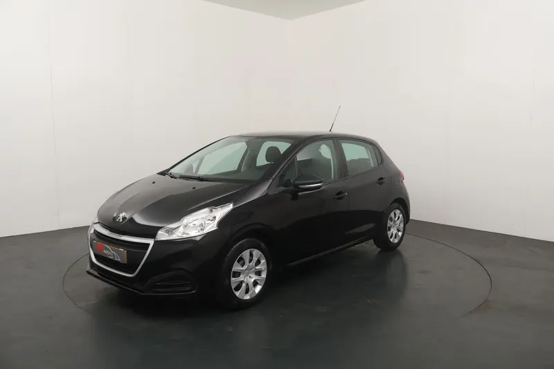 Peugeot 208 (2015)