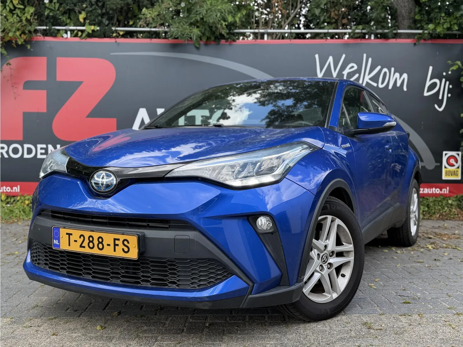 Toyota C-HR (2020) — foto 1