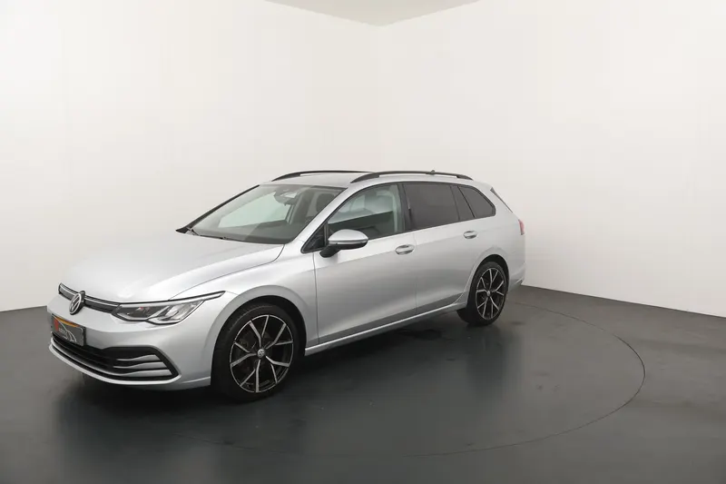 Volkswagen Golf (2021)