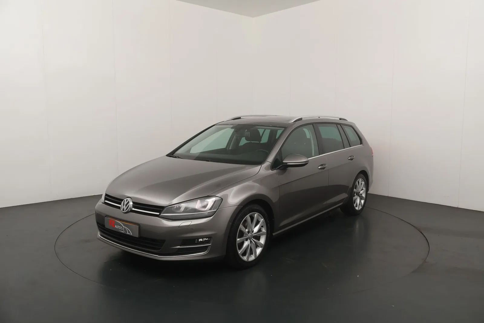 Volkswagen Golf (2014) — foto 1