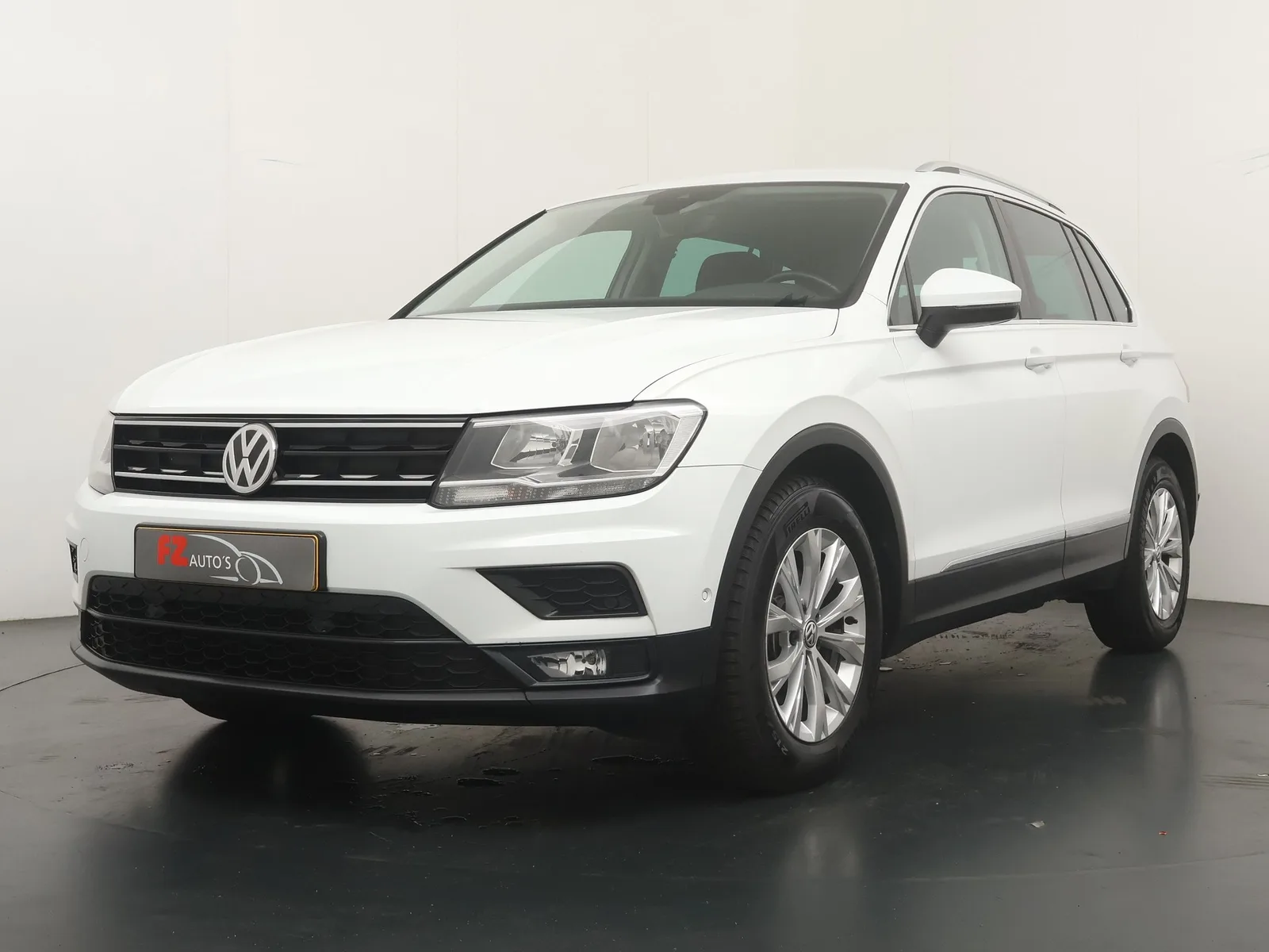 Volkswagen Tiguan (2019) — foto 1