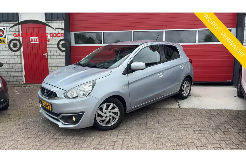 Mitsubishi Space (2018)