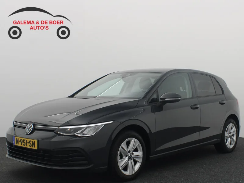 Volkswagen Golf (2022) — foto 1