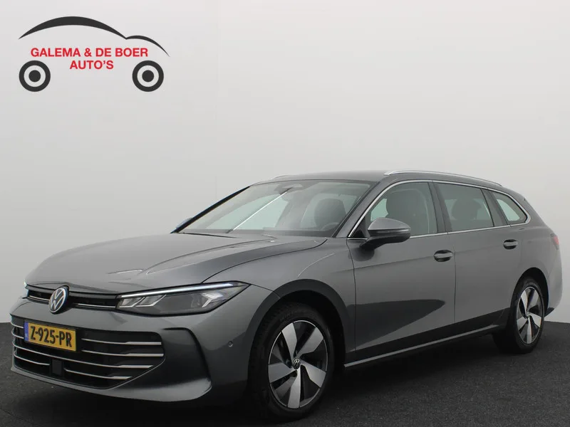 Volkswagen Passat (2024) — foto 1